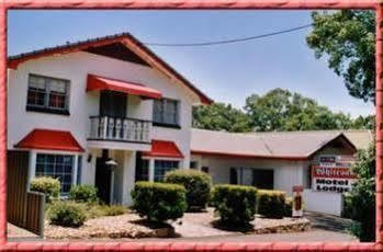 Whiteoaks Motel & Lodges Toowoomba Εξωτερικό φωτογραφία